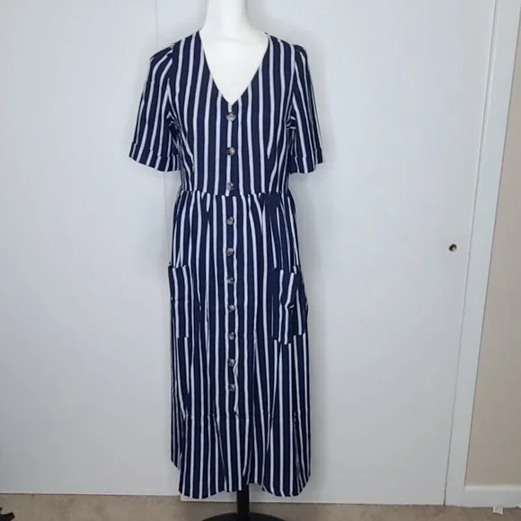 DAVI & DANI | Dresses | Navy And White Striped Midi Dress | Poshmark DAVI & DANI | Dresses | Navy And White Striped Midi Dress | Poshmark